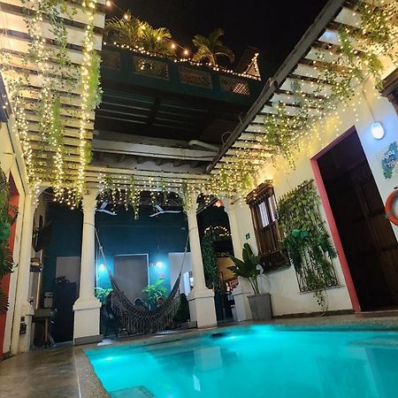 Baboon Hostel Santa Marta  Exterior foto